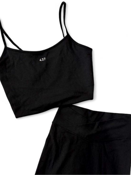 437 Pants - 437 Black Cropped Tank & v Waist Legging Set